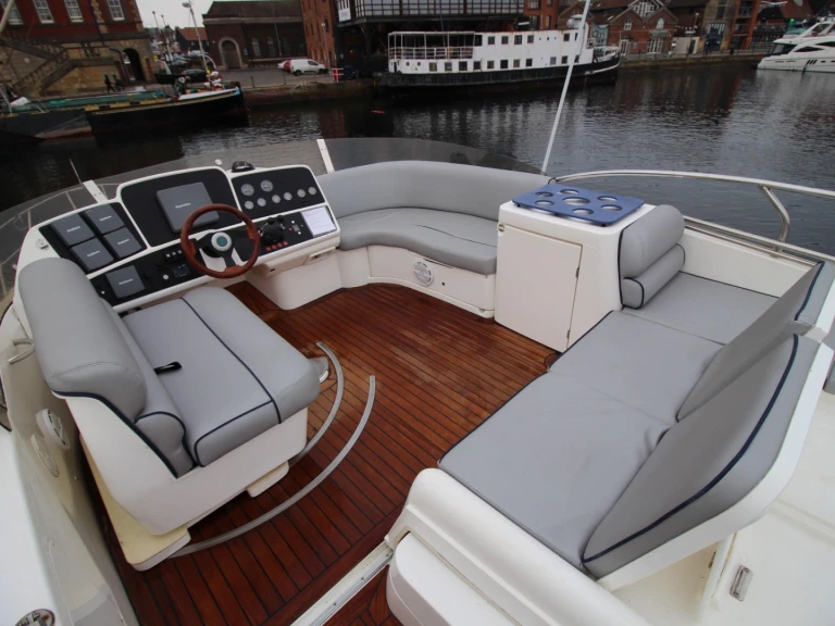 Alquiler Yate de lujo en Menton - Sealine T47