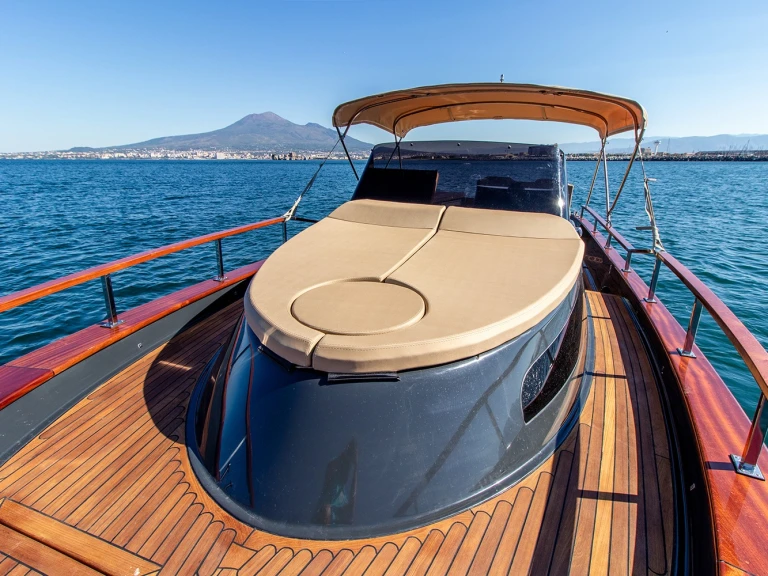 Alquiler de barcos Sorrento barato de Positano Open 32