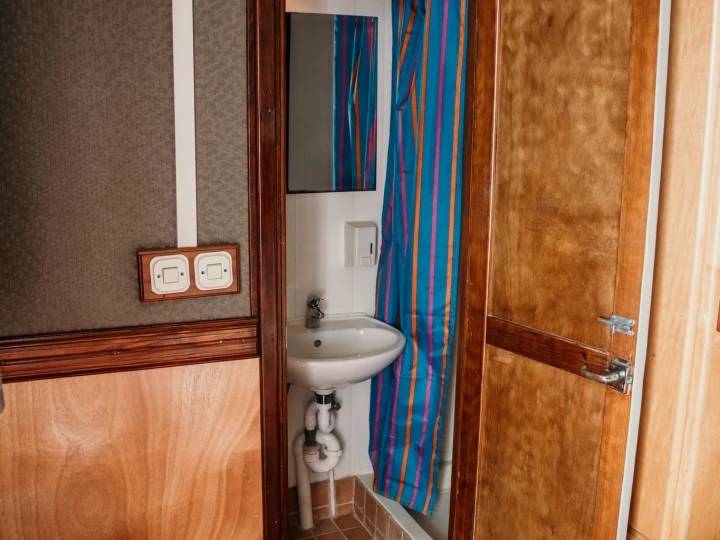 Alquiler de Lancha, con o sin patrón Betina Omiš