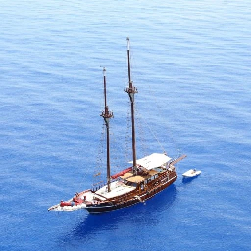 Sun Coast Marine gulet de alquiler a Mesina