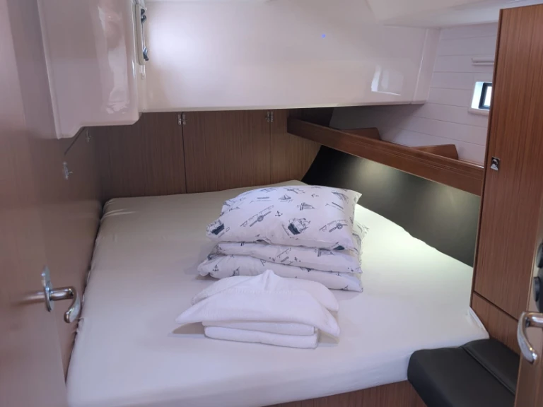 Alquiler de Velero, con o sin patrón Bavaria Rogoznica