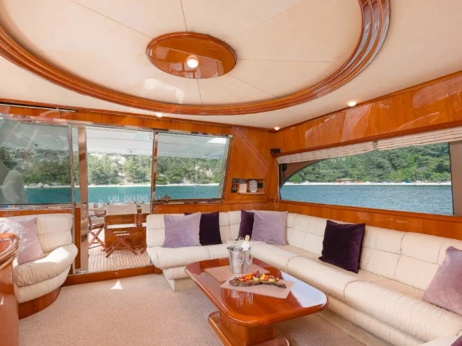 Alquiler Siracusa - Fairline Ferretti 730 Fly en SamBoat