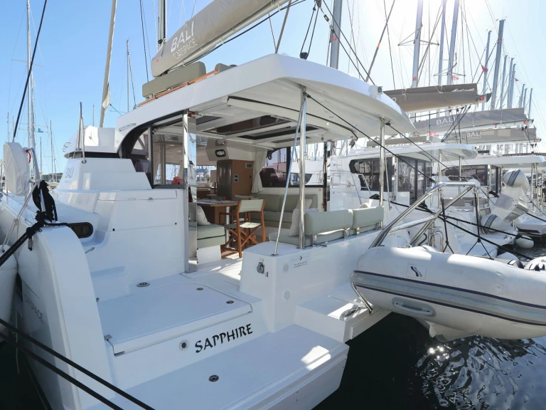 Alquiler de barcos Seget Donji barato de Bali Catspace Voile