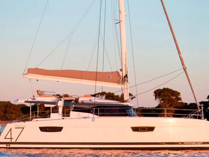 Alquiler de embarcaciones FONTAINE PAJOT SAONA 47 - 2017 FONTAINE PAJOT SAONA 47 enLe Marin en Samboat