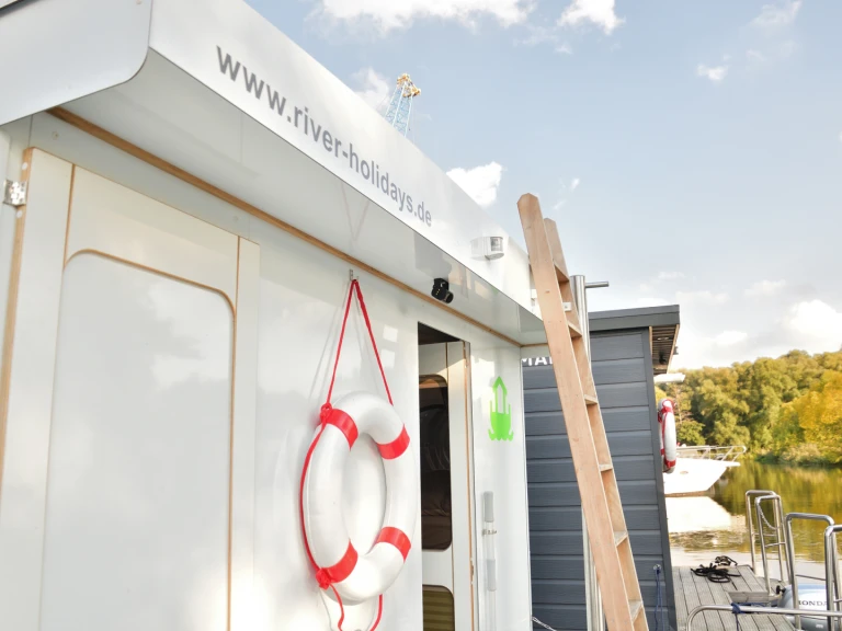 Alquiler Casa flotante A con o sin  título de navegación