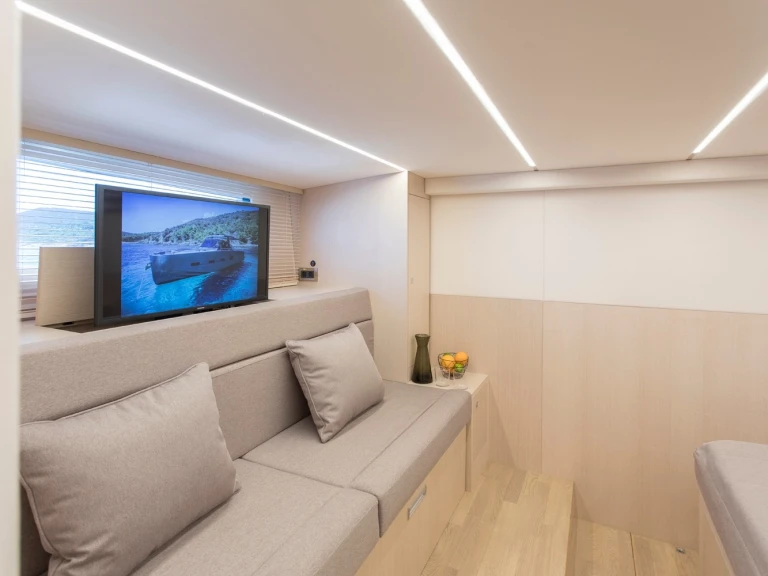 Alquiler Marine de Sant'Ambrogio - MED YACHT  Med Yacht 52 en SamBoat