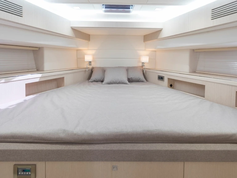 Alquiler de MED YACHT  Med Yacht 52 en Marine de Sant'Ambrogio