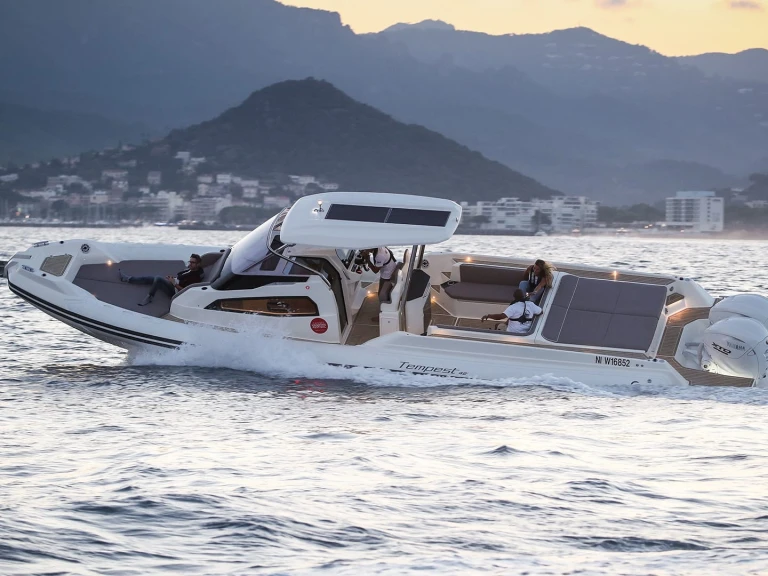 Alquiler de embarcaciones Capelli Tempest 42 enMarine de Sant'Ambrogio en Samboat