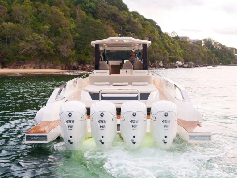 Alquiler Neumática en Marine de Sant'Ambrogio - Capelli STRADIVARI 52