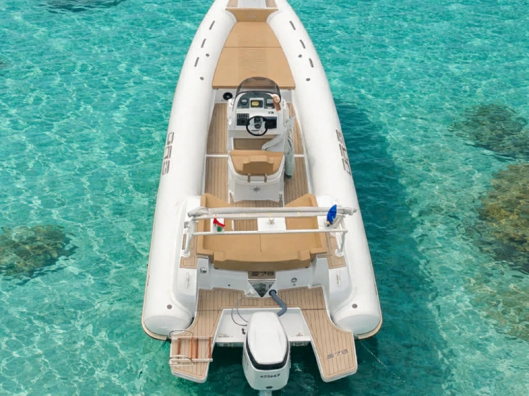 Alquiler Gapeau - Grand Boats Golden Line G650LF en SamBoat