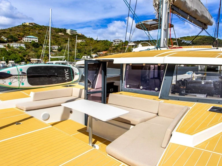 Alquiler de embarcaciones Bali Bali 4.2 O.V enSaint Thomas en Samboat