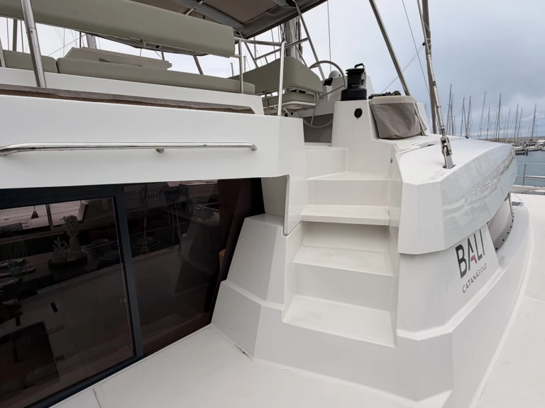 Alquiler de Bali Bali 5.4 italy en Capo d'Orlando