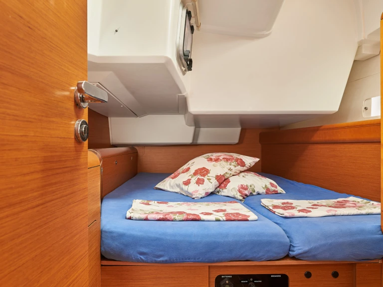 Alquiler de embarcaciones Jeanneau Sun Odyssey 509 enKallithea en Samboat