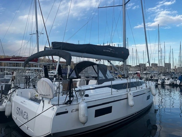 Alquiler Marsella - Bavaria Bavaria C38 en SamBoat