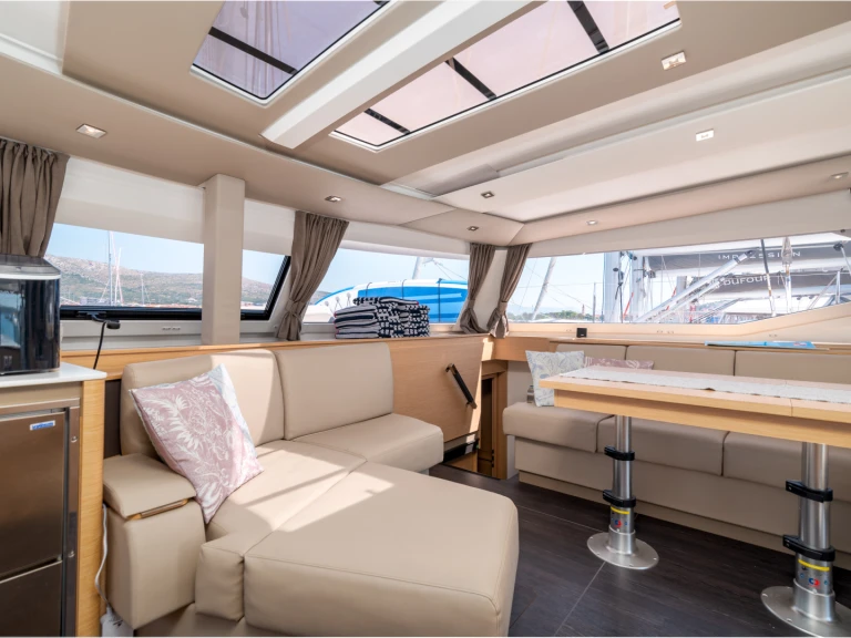 Alquiler de Fountaine Pajot Aura 51 en Simpson Bay
