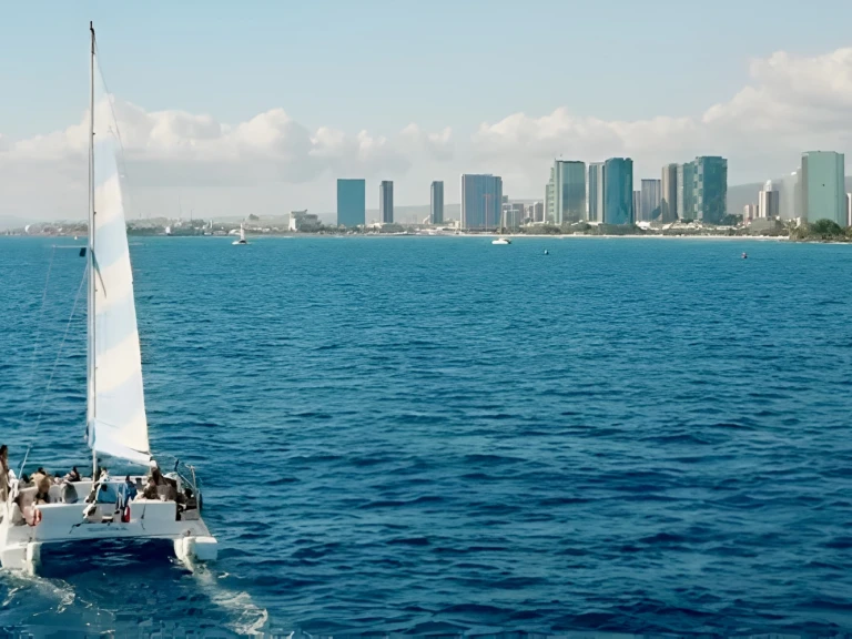 Alquiler de Catamarán, con o sin patrón San Juan formerly Clark Waikīkī