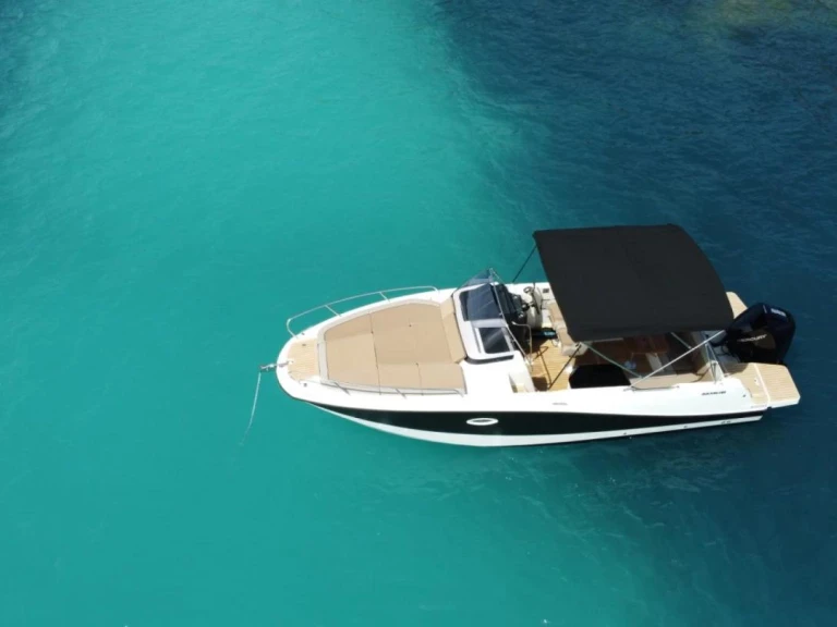 Alquiler de embarcaciones Quicksilver Activ 755 Sundeck enMarina Ibiza en Samboat