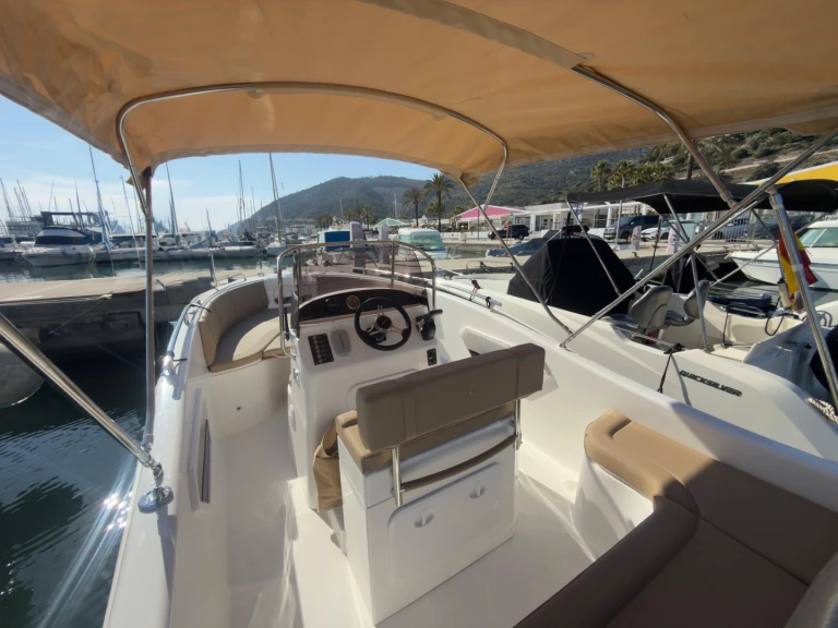 Allegra Boats Action 21D de alquiler a Port Ginesta