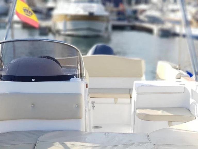 Marinello Eden 22 de alquiler a Marina de Bonaire