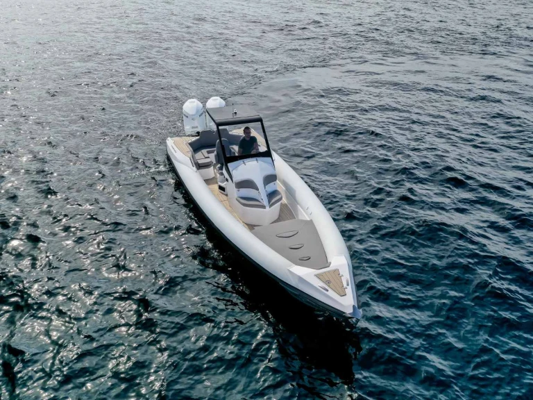 Alquiler de barcos Gouviá barato de Motorboat