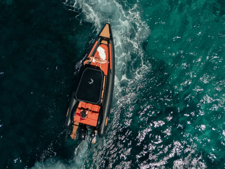 Alquiler de  Motorboat en Gouviá