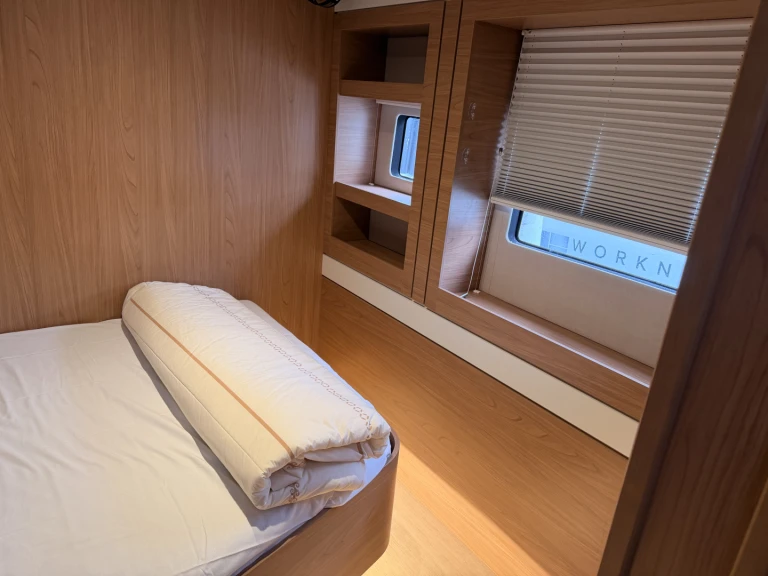 Alquiler de barcos Capo d'Orlando barato de Bali 5.4 italy