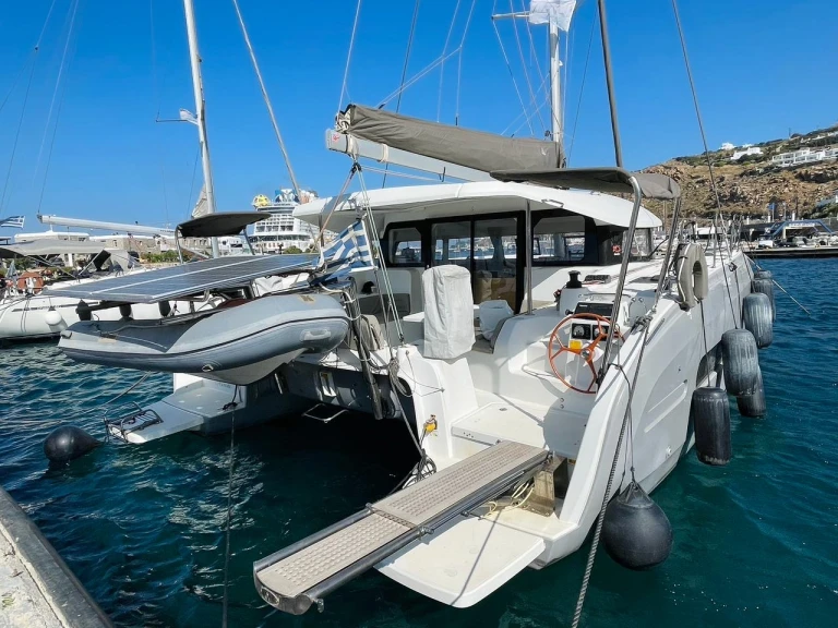 Alquiler Catamarán en Álimos - Excess Excess 11