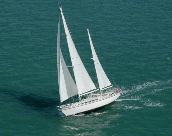 Alquiler de Amel Supermaramu 52 en Punta Ala