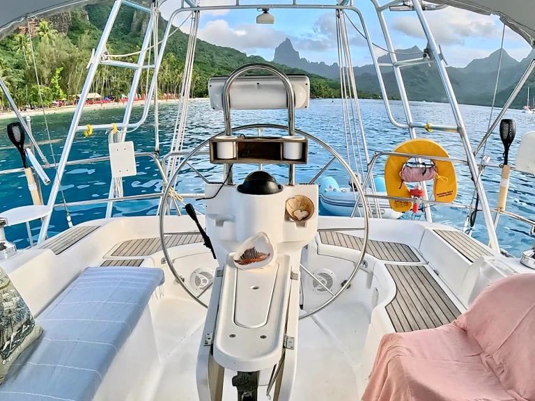 Alquiler de Velero, con o sin patrón Bénéteau Philippine