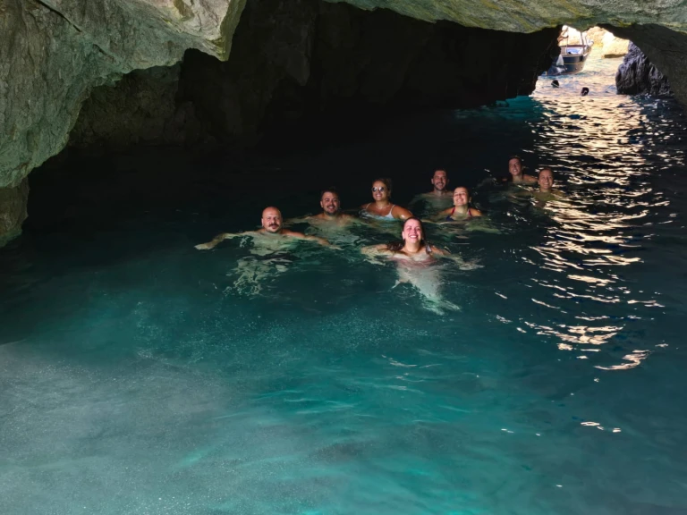 Joker Boat Clubman 26 de alquiler a Sorrento