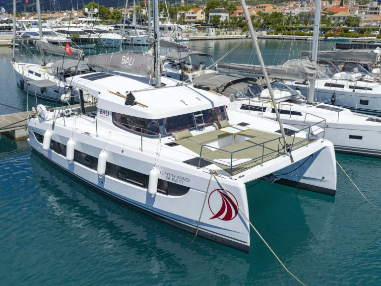 Alquiler Kaštela - Bali Bali Catsmart OW - 3 cab. en SamBoat