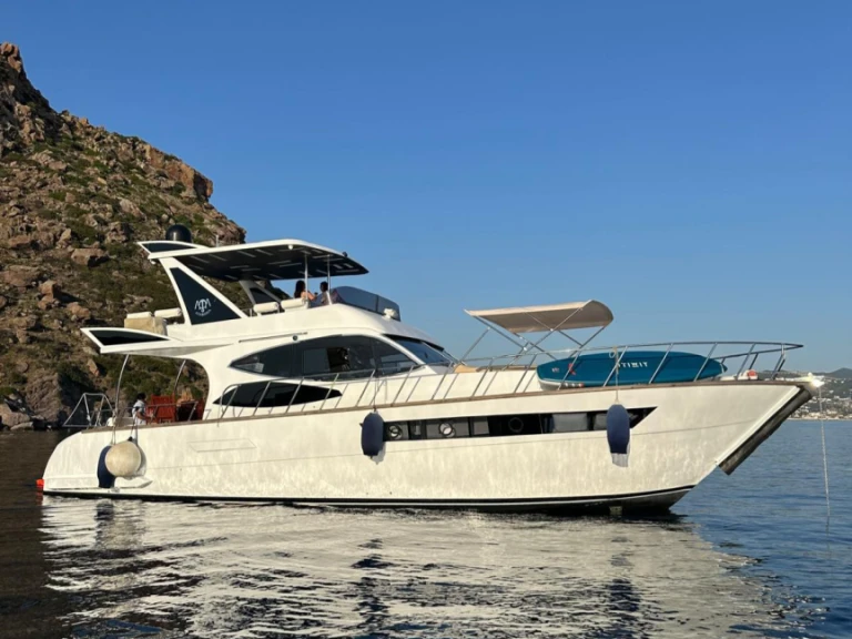 Alquiler de barcos Yalıkavak barato de Custom 56