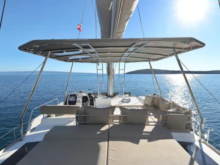 Alquiler Catamarán Bali con o sin  título de navegación