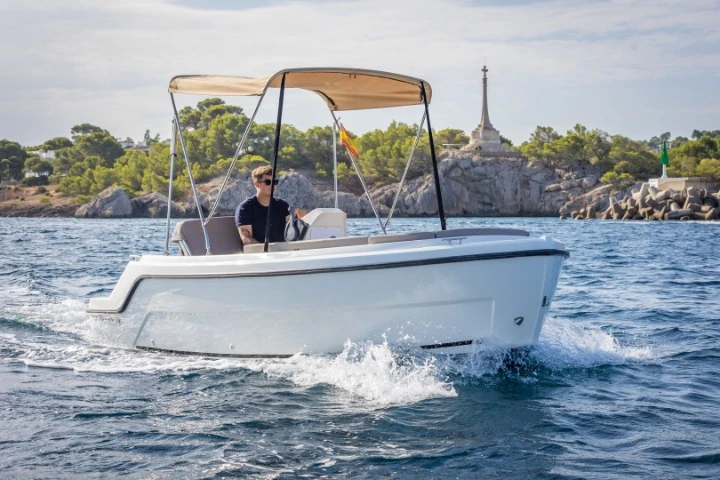 Alquiler de AQUA 515 en Club Nàutic Santa Ponsa