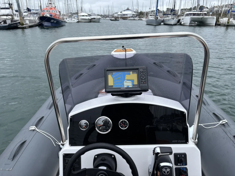 Tiger 650 Open de alquiler a Arzon