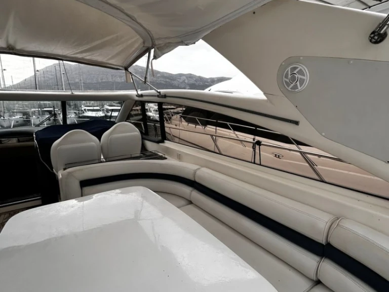 Alquiler de embarcaciones Princess Princess V65 enTorrevieja en Samboat