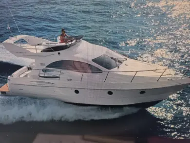 Sealine Sealine 350 Fly de alquiler a Sanxenxo