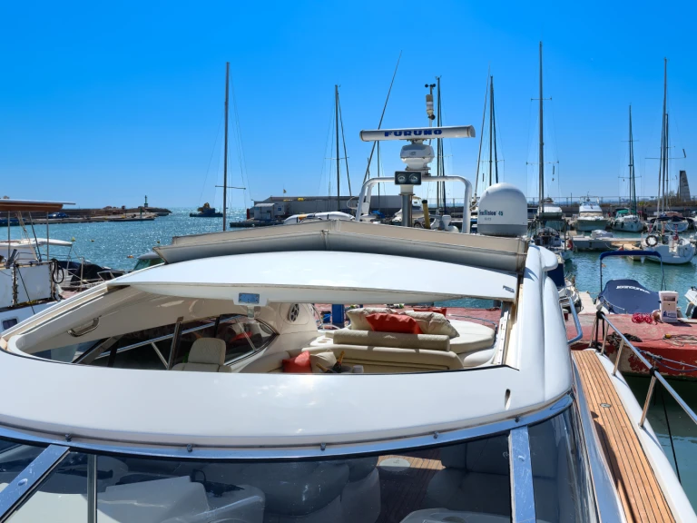Alquiler de embarcaciones Sunseeker Predator 60 enIbiza (Ciudad) en Samboat