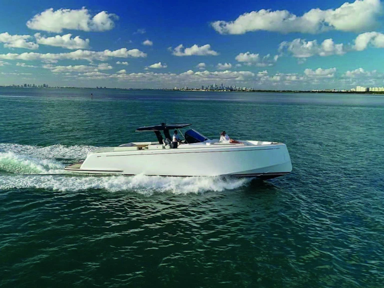 Alquiler de embarcaciones Pardo Yachts Pardo 50 enTorre Annunziata en Samboat