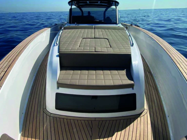 Pardo Yachts Pardo 50 de alquiler a Torre Annunziata