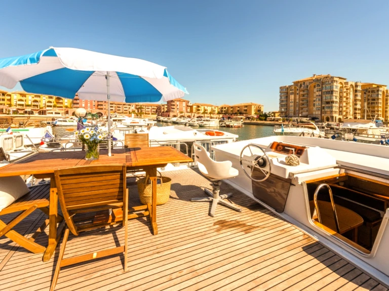 Alquiler de embarcaciones Pénichette Pénichette 1500FB enLutzelbourg en Samboat