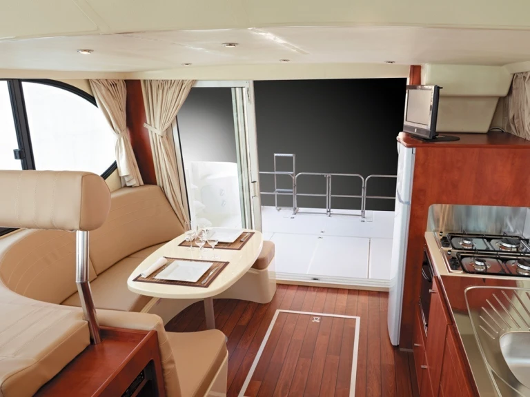 Nicols Yacht Nicols Estivale Quattro B de alquiler a Saverne