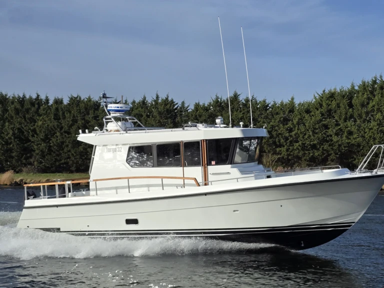 Alquiler Lancha Targa Boats con o sin  título de navegación