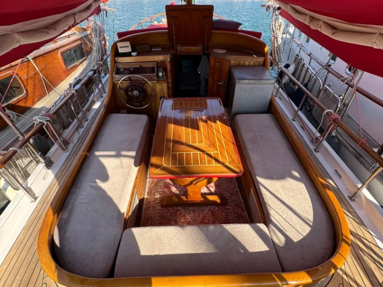 Tirhandil  2010 de alquiler a Bodrum