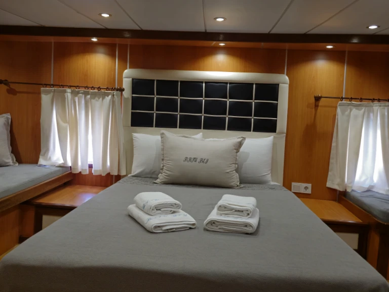 İlkel yapılı ahşap gulet 2022 de alquiler a Bozburun