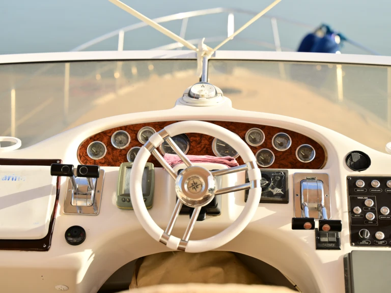 Alquiler de barcos Antalya (City) barato de 400 Sedan Bridge