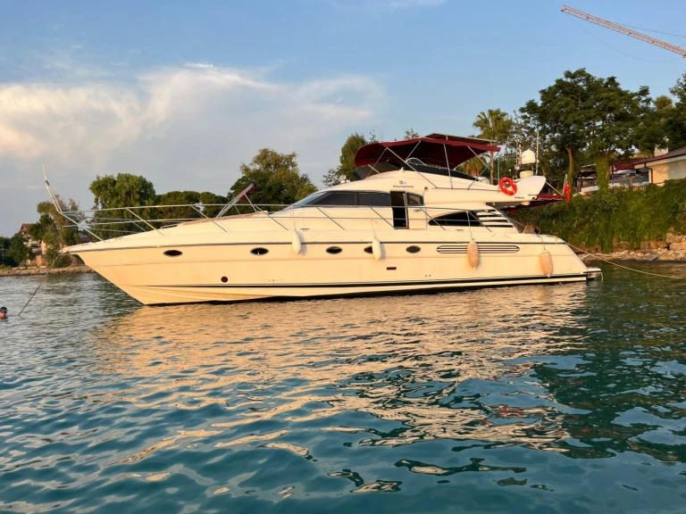 Alquiler de Prenses 2010 en Side