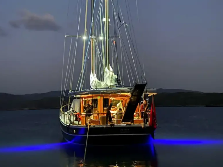 Alquiler de Velero, con o sin patrón Custom Bodrum