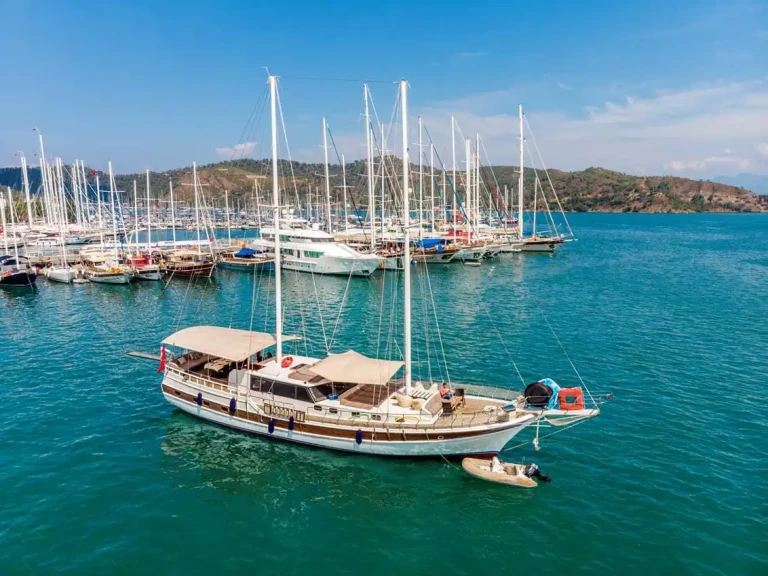 Velero para alquilar Fethiye al mejor precio
