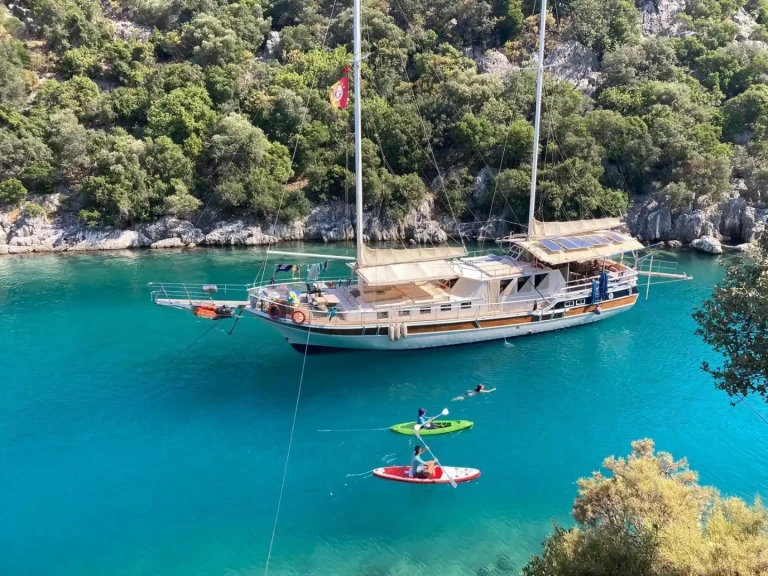 Velero para alquilar Kaş al mejor precio